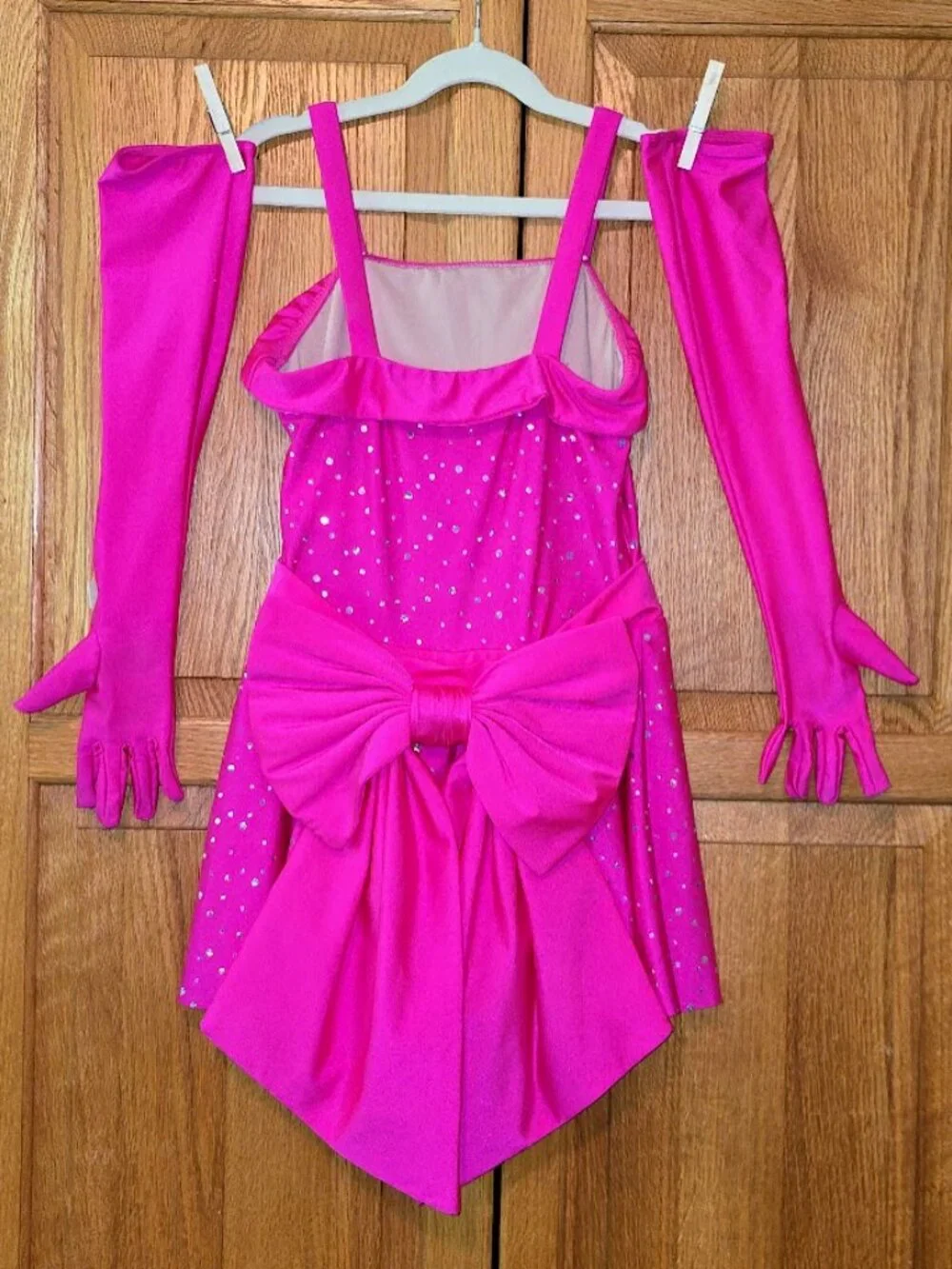 Revolution Dancewear Hot Pink Rhinestone Dance Costume Child LG + Gloves Choker